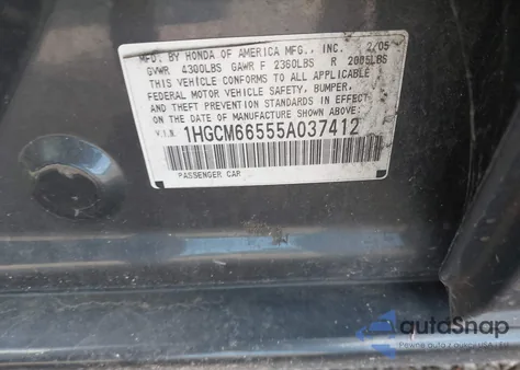 2005 Honda Accord 3.0 Ex z USA, uszkodzony, nr VIN 1HGCM66555A037412